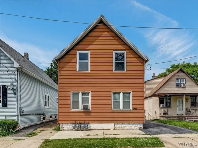 $229,500 | 1326 Lovejoy Street, Cheektowaga, NY 14206