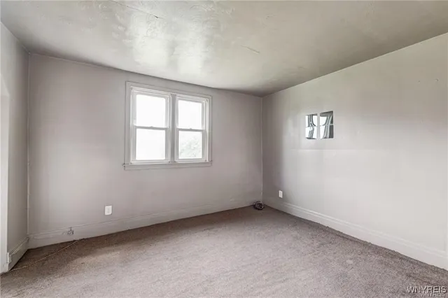 $229,500 | 1326 Lovejoy Street, Cheektowaga, NY 14206