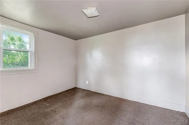 $229,500 | 1326 Lovejoy Street, Cheektowaga, NY 14206