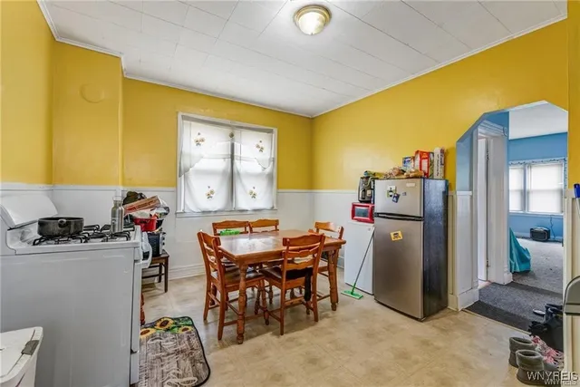 $229,500 | 1326 Lovejoy Street, Cheektowaga, NY 14206