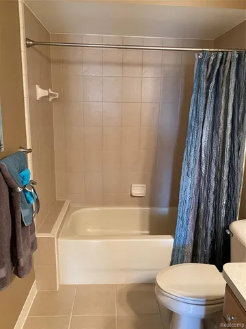 $3,500 | 1046 Lorenzo Court, Troy, MI 48085