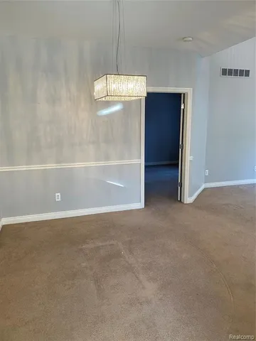 $3,500 | 1046 Lorenzo Court, Troy, MI 48085