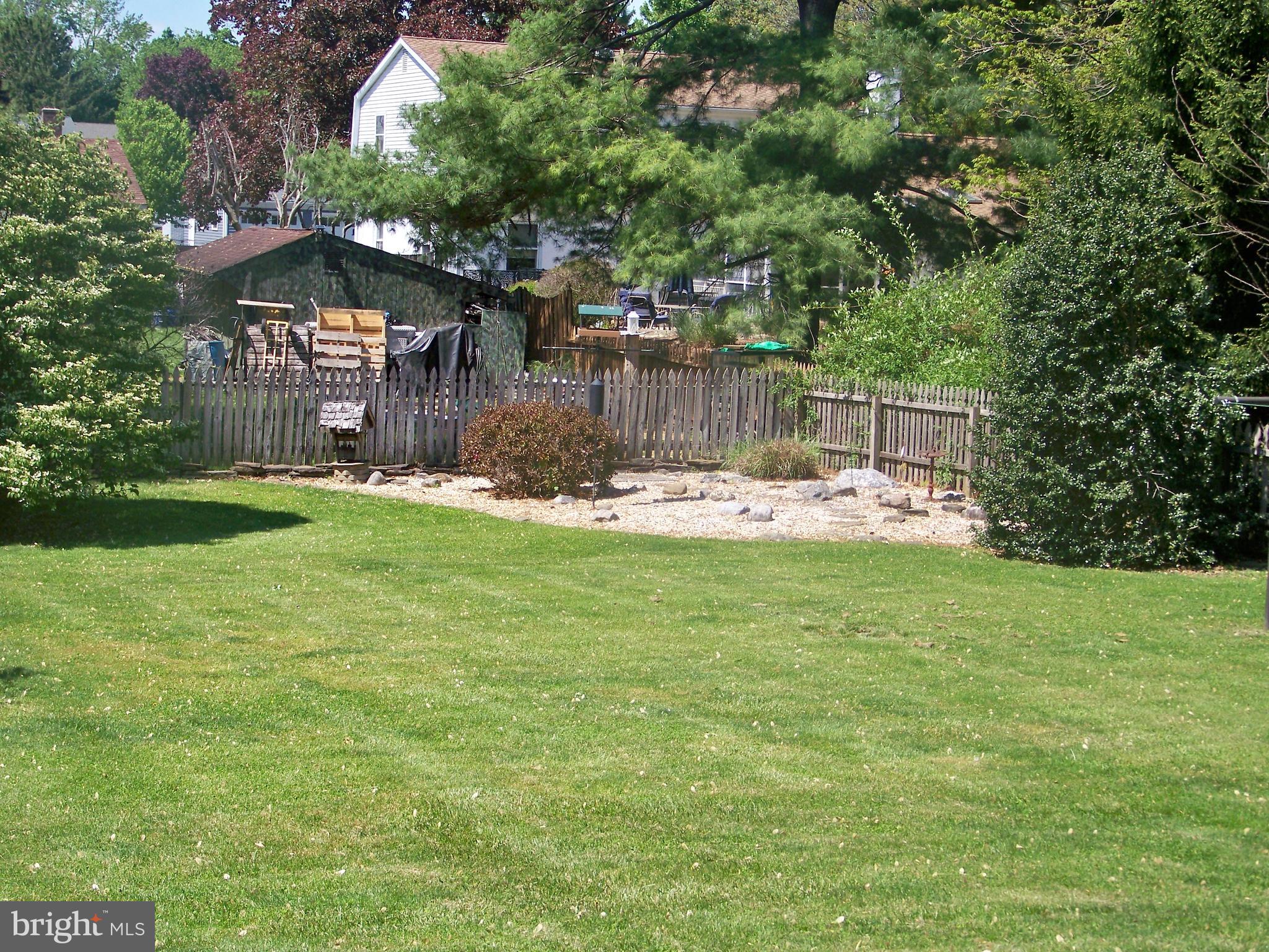 32 Green Acre Road Lititz, PA 17543 - Photo 5 of 21 a view of a house with backyard and sitting area