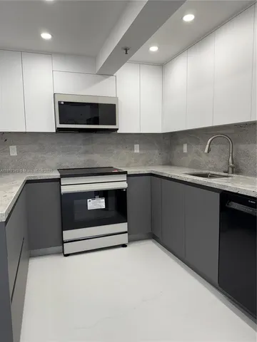 a close view of sink