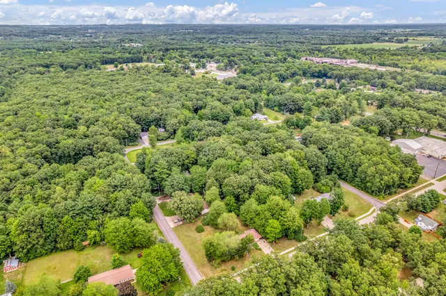 $230,000 | 2942 West McKinley Road, Rothbury, MI 49452