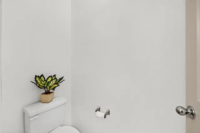 $649,000 | 710 City Walk Place, Unit 4, Hayward, CA 94541