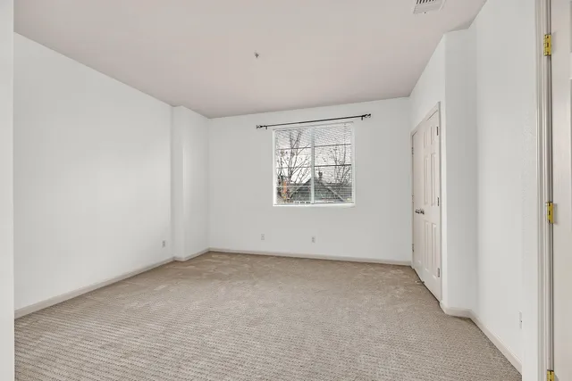 $649,000 | 710 City Walk Place, Unit 4, Hayward, CA 94541