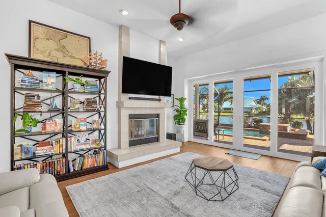 $9,950 | 8951 Southeast Marina Bay Drive, Hobe Sound, FL 33455