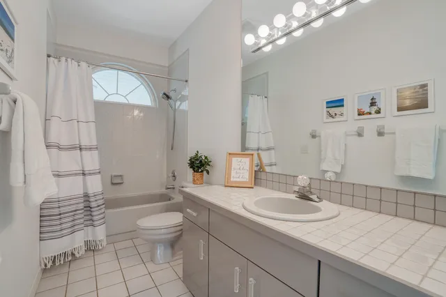 $9,950 | 8951 Southeast Marina Bay Drive, Hobe Sound, FL 33455