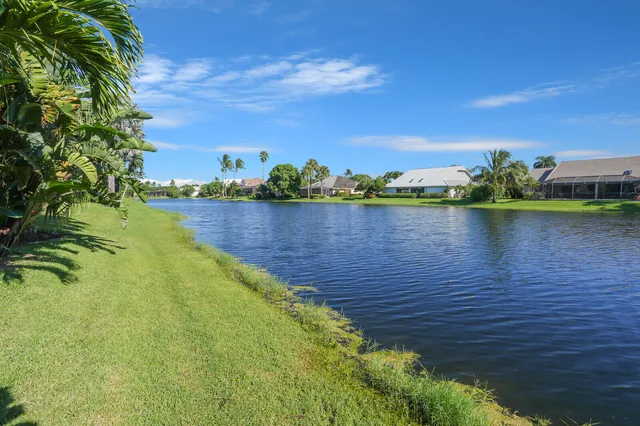 $9,950 | 8951 Southeast Marina Bay Drive, Hobe Sound, FL 33455