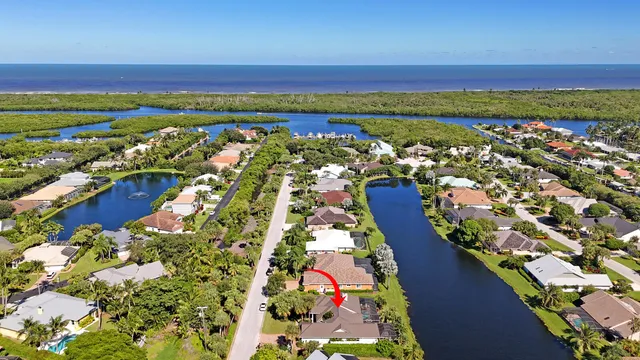 $9,950 | 8951 Southeast Marina Bay Drive, Hobe Sound, FL 33455