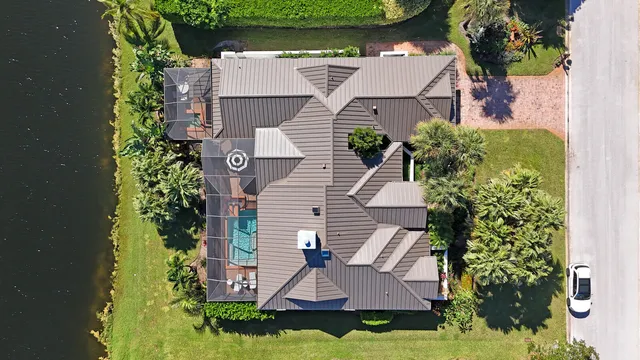 $9,950 | 8951 Southeast Marina Bay Drive, Hobe Sound, FL 33455