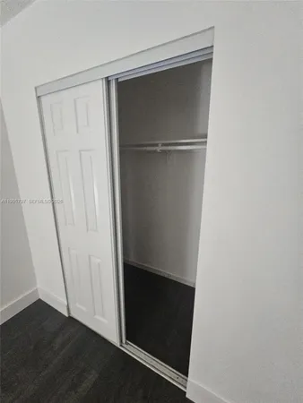$2,500 | 6055 West 19th Avenue, Unit 209, Hialeah, FL 33012