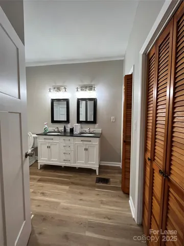 $1,800 | 8209 Moores Chapel Road, Charlotte, NC 28214