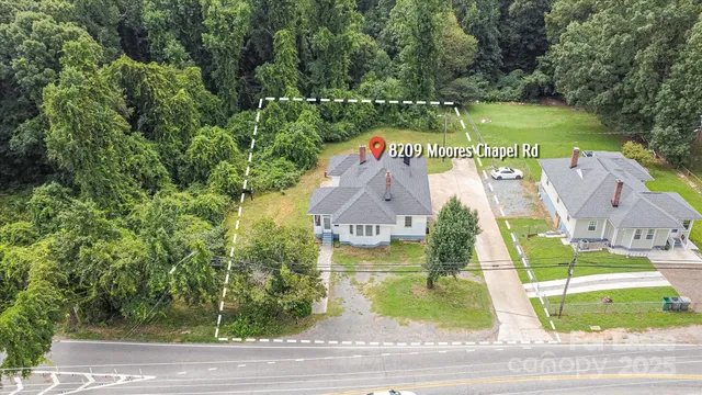 $1,800 | 8209 Moores Chapel Road, Charlotte, NC 28214
