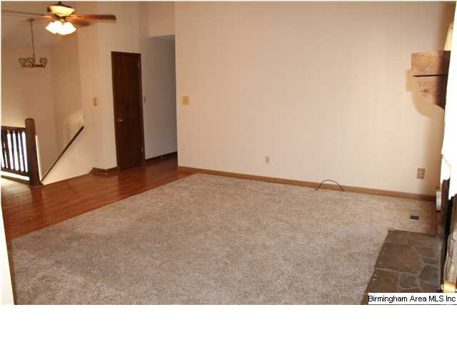 509 11th Street Northwest Alabaster, AL 35007 - Photo 5 of 28