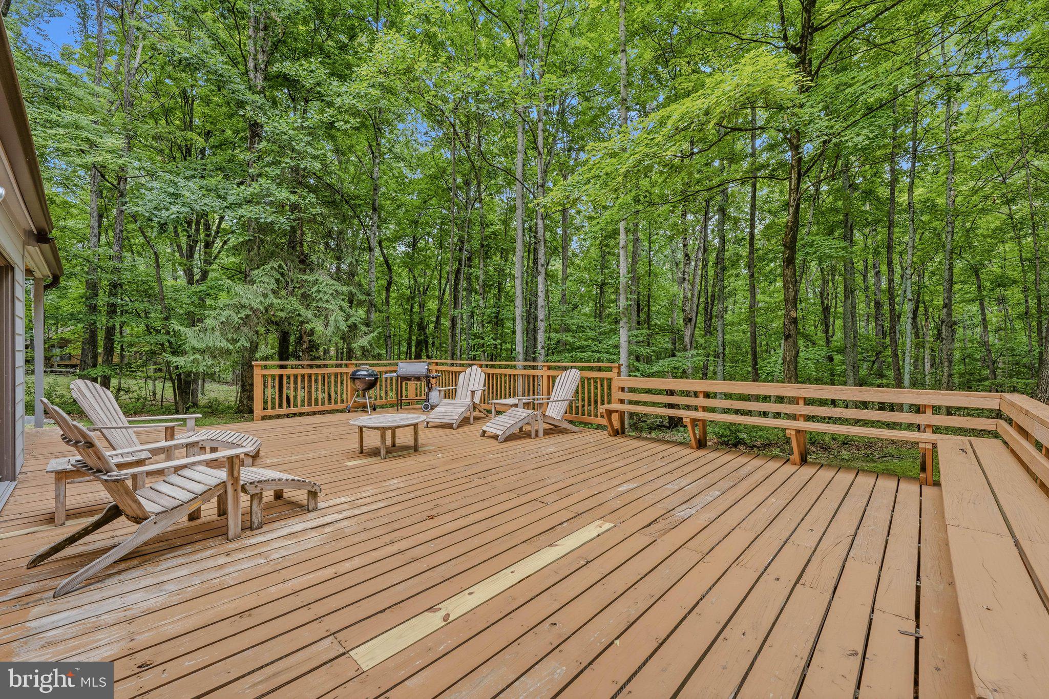 221 Mountainside Road Berkeley Springs, WV 25411 - Photo 20 of 53 Deck