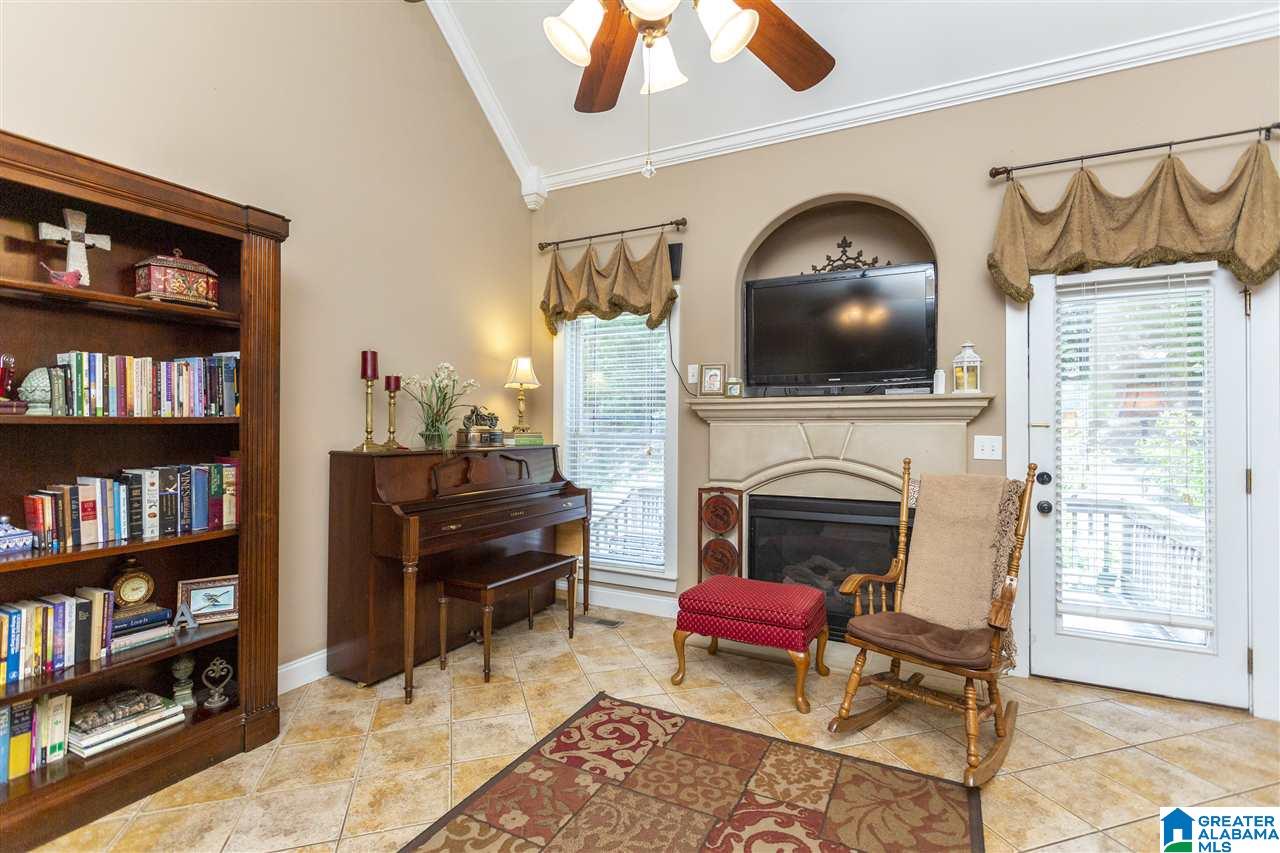 118 Independence Circle Helena, AL 35080 - Photo 4 of 30