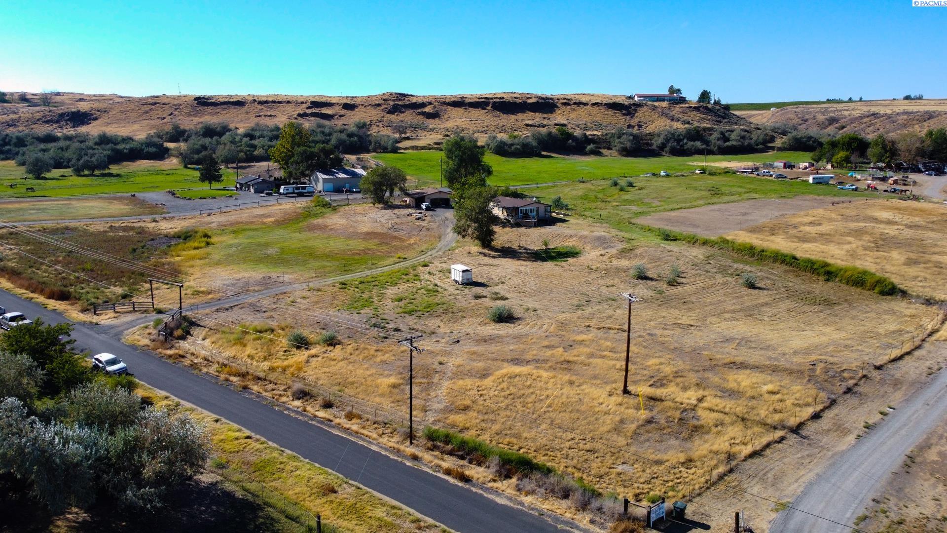 35206 West Rayhill Road Benton City, WA 99320 - Photo 8 of 32 Gallery Image 8