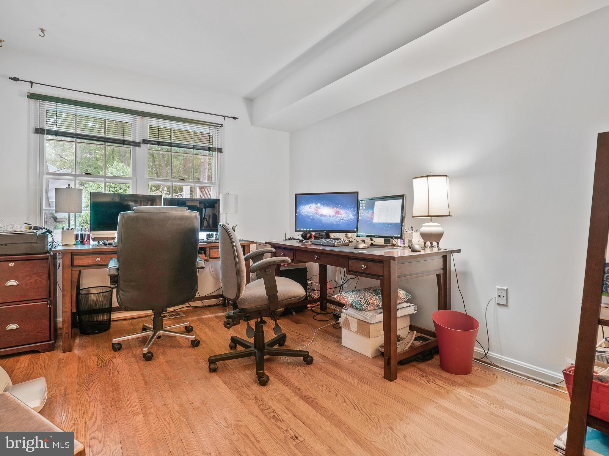 8801 Warfield Road Gaithersburg, MD 20882 - Photo 23 of 49 Main Level Office/study