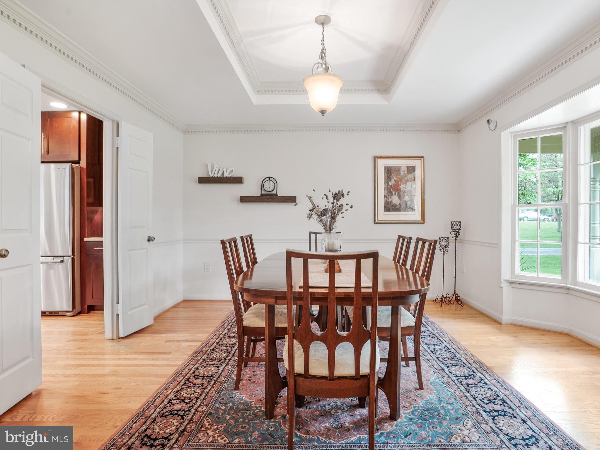 8801 Warfield Road Gaithersburg, MD 20882 - Photo 9 of 49 Dining Room with Tray Ceiling