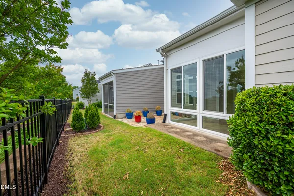$595,000 | 942 River Bark Place, Cary, NC 27519