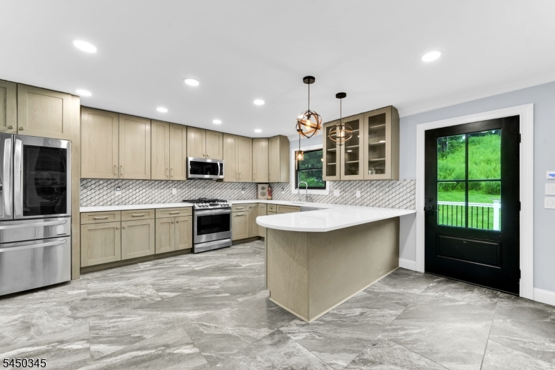 17 Rockaway Valley Road Montville, NJ 07005 - Photo 15 of 44 Gallery Image 15