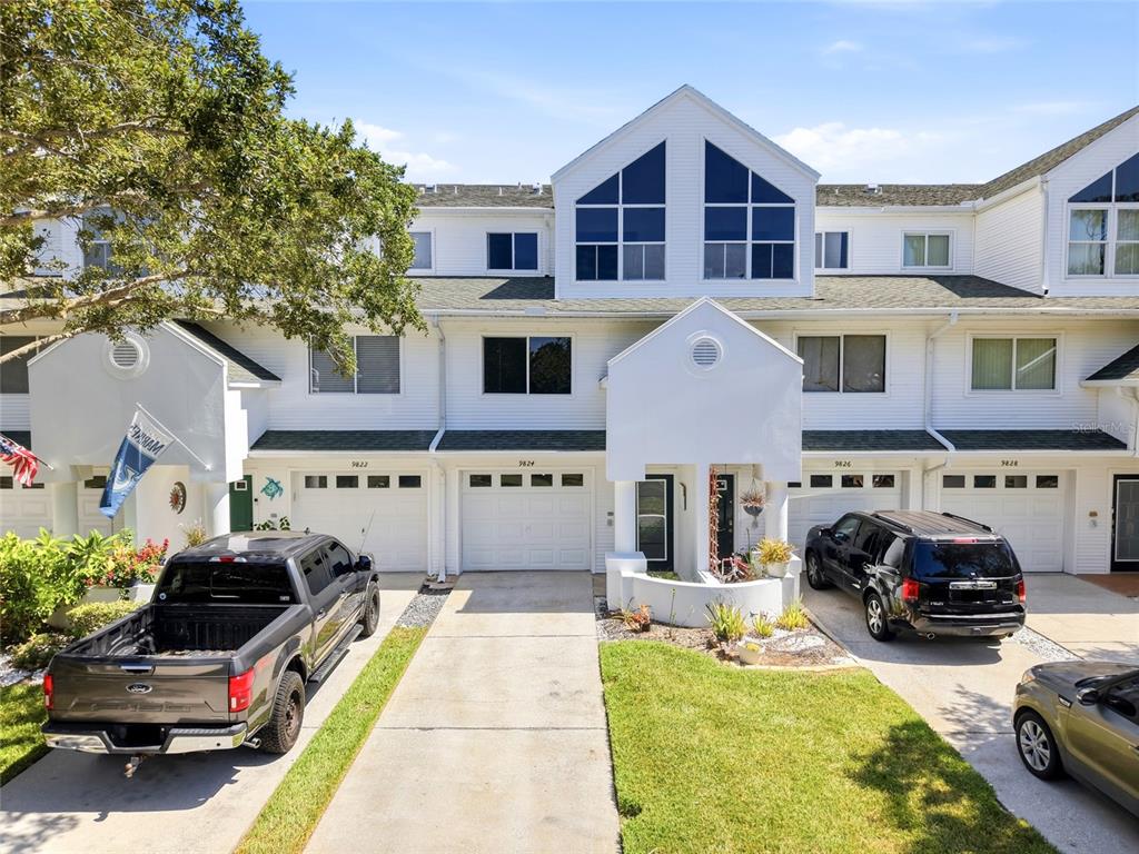 9824 Indian Key Trail, Unit 80 Seminole, FL 33776 - Photo 33 of 37