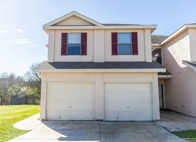 $1,100 | 10711 Mathom Landing, Unit 1, Universal City, TX 78148