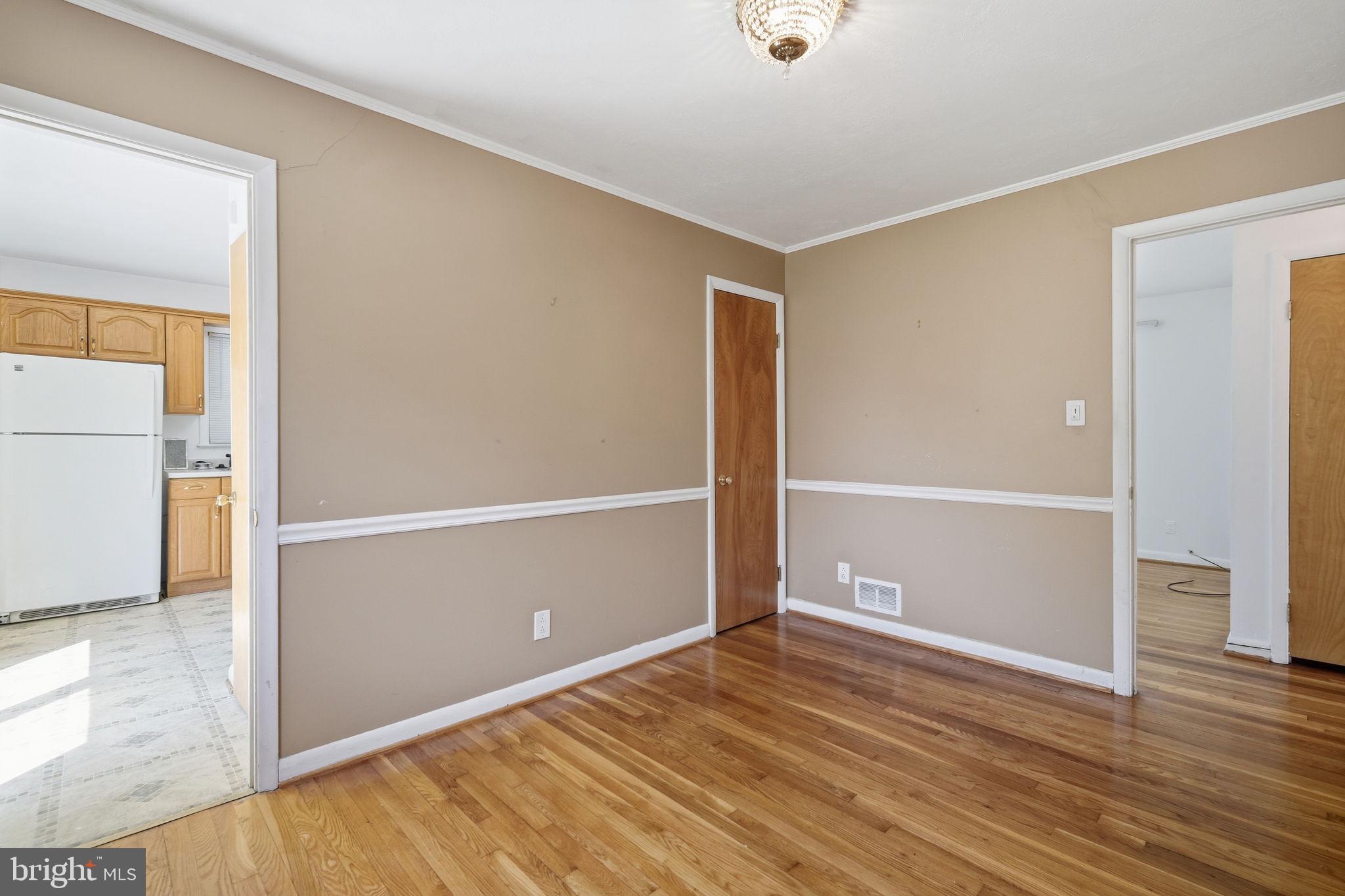 9205 4th Street Lanham, MD 20706 - Photo 13 of 30 Bedroom