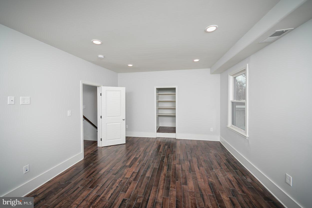 216 Hawthorn Road Baltimore, MD 21210 - Photo 18 of 30 Bedroom