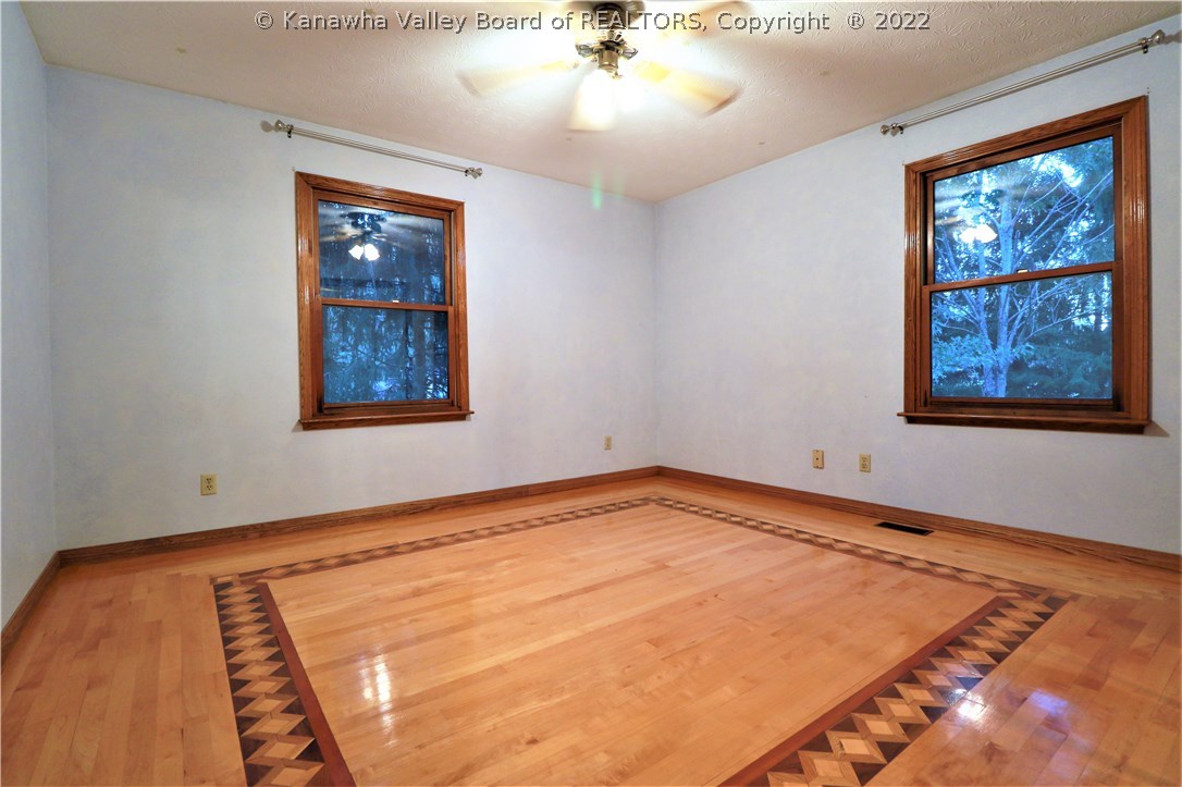 760 Rocky Step Road Scott Depot, WV 25560 - Photo 19 of 29 Gallery Image 19