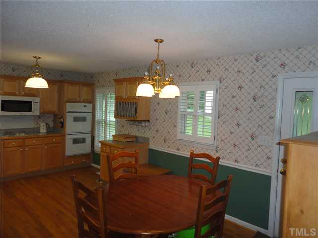 4308 Waterbury Road Raleigh, NC 27604 - Photo 7 of 25 Eat-in kitchen