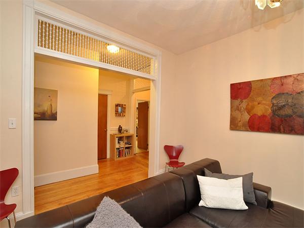 12 Kilsyth Road, Unit 1 Brookline, MA 02445 - Photo 3 of 9 a living room with furniture and wooden floor