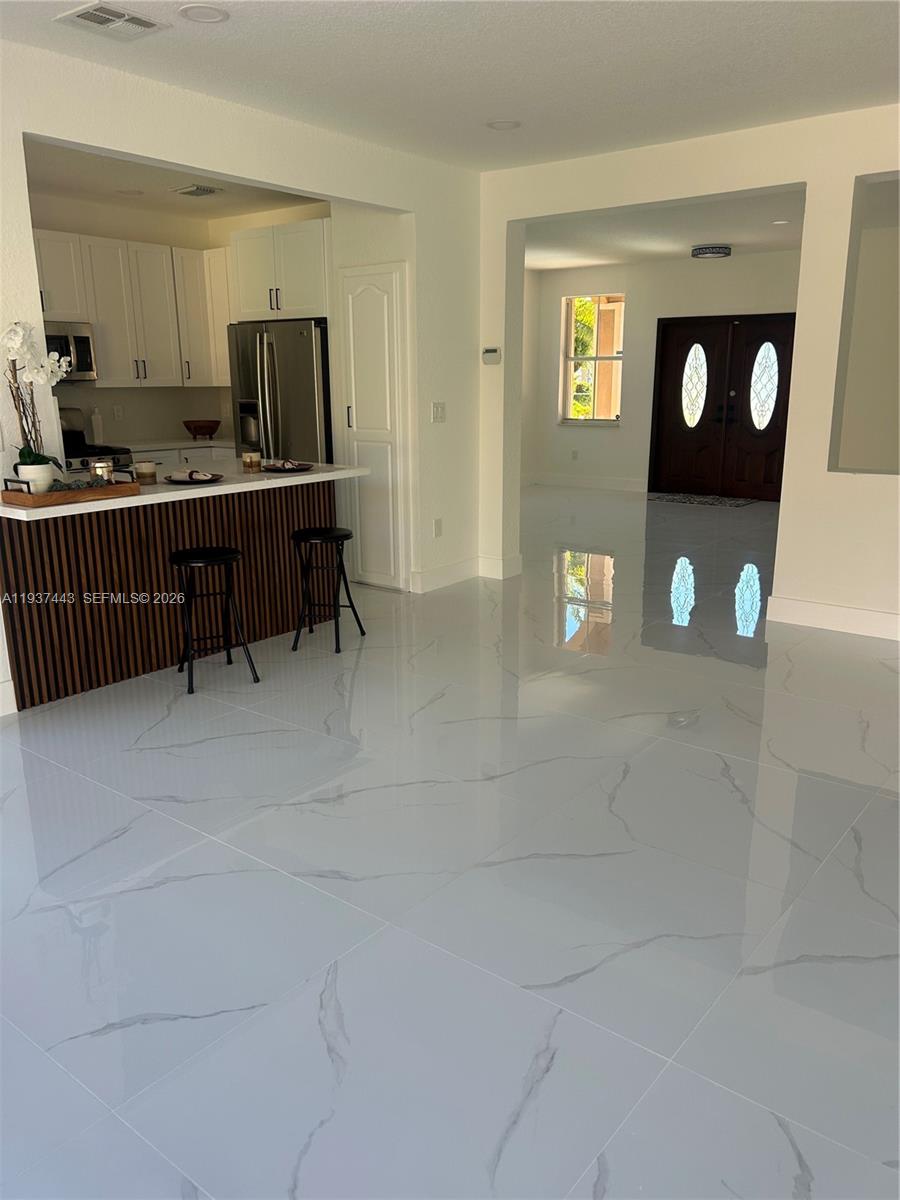 7729 Northwest 194th Terrace Hialeah, FL 33015 - Photo 6 of 21