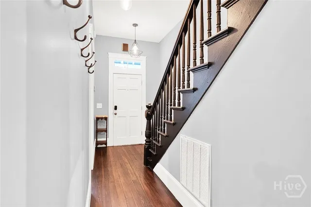 $4,450 | 14 East 41st Street, Savannah, GA 31401