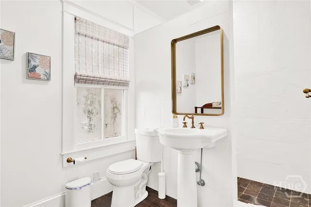 $4,450 | 14 East 41st Street, Savannah, GA 31401