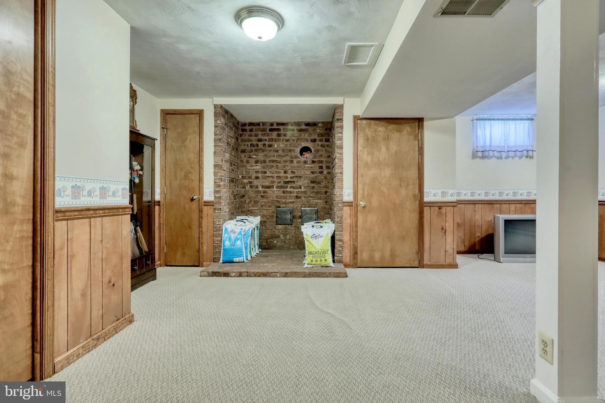 1410 Warehime Road Westminster, MD 21158 - Photo 40 of 53 Gallery Image 40