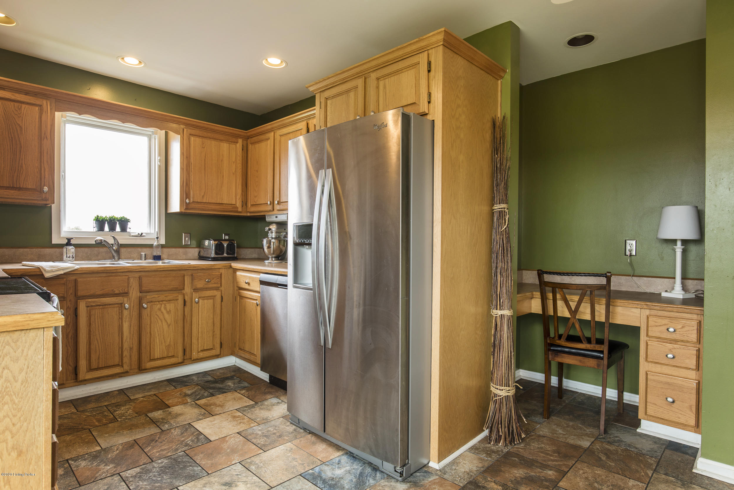 3701 Briar Ridge Road La Grange, KY 40031 - Photo 10 of 36 10-kitchen