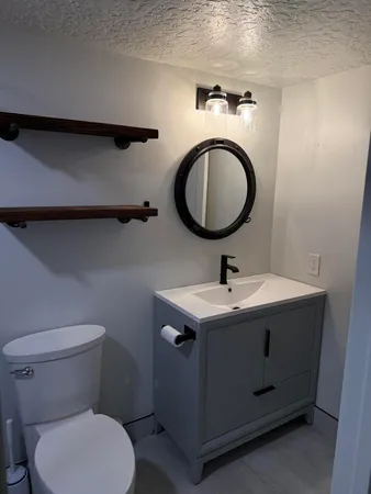 $2,950 | 410 North Federal Highway, Unit 116, Deerfield Beach, FL 33441