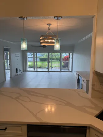 $2,950 | 410 North Federal Highway, Unit 116, Deerfield Beach, FL 33441