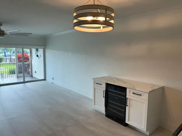 $2,950 | 410 North Federal Highway, Unit 116, Deerfield Beach, FL 33441