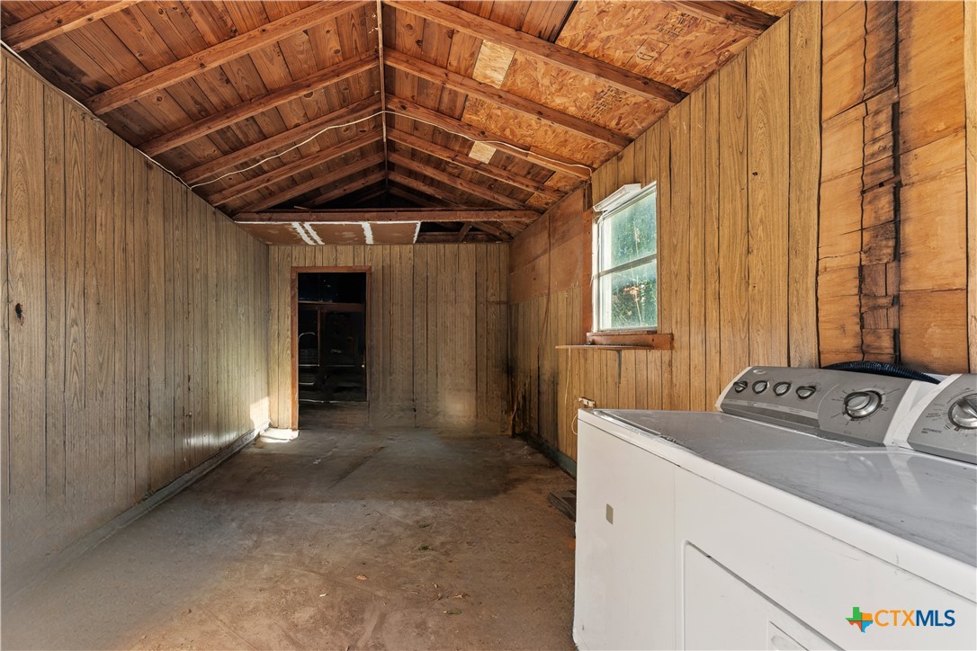 1807 South 11th Street Temple, TX 76504 - Photo 26 of 27 Detached Garage