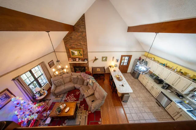 $825,000 | 323 Spring Creek Road, Lawrenceburg, TN 38464