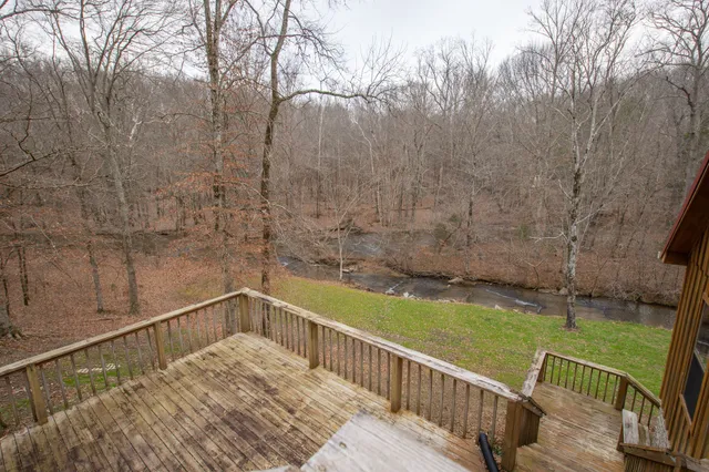 $825,000 | 323 Spring Creek Road, Lawrenceburg, TN 38464
