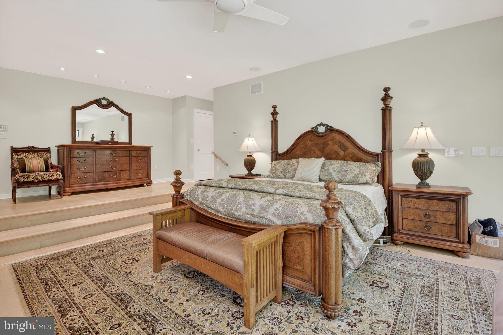 10801 Balantre Lane Potomac, MD 20854 - Photo 36 of 71