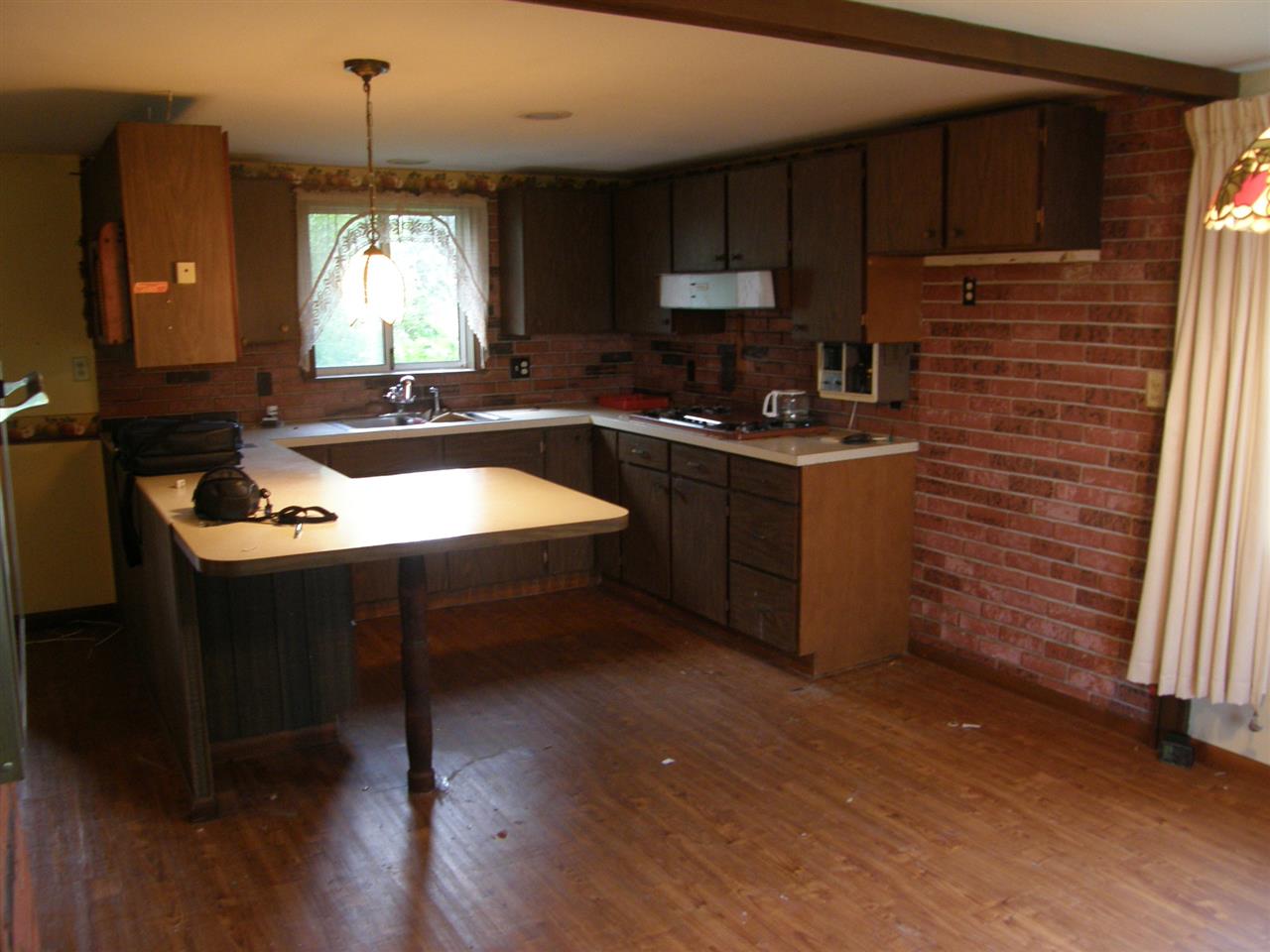 8877 East Tyler Road Breckenridge, MI 48615 - Photo 6 of 10 1849950-5.JPG