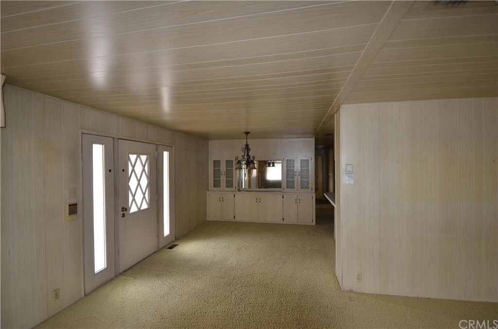 840 East Foothill Boulevard Azusa, CA 91702 - Photo 11 of 16