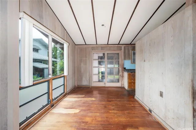 $949,000 | 1310 Hoowali Street, Pearl City, HI 96782