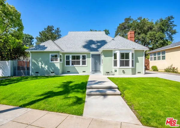 $5,900 | 1091 Palm Terrace, Pasadena, CA 91104